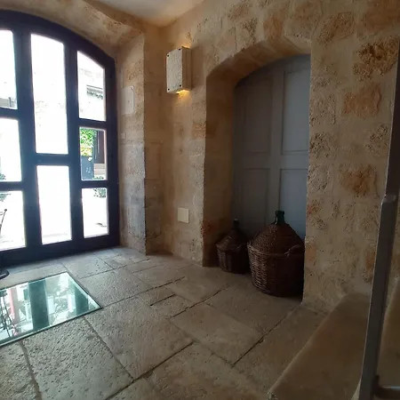 Casa Lopez Bed & Breakfast 4*
