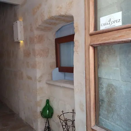 Casa Lopez بارليتا