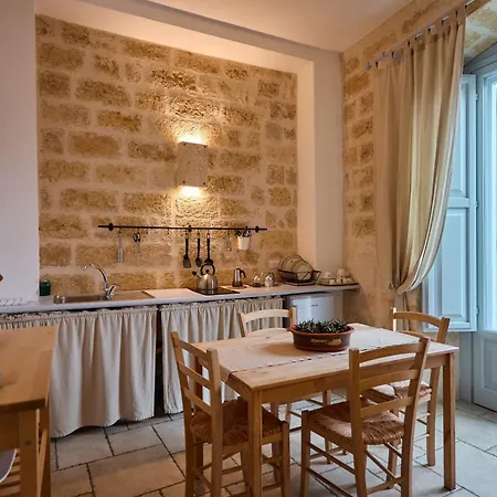 Casa Lopez Bed & Breakfast