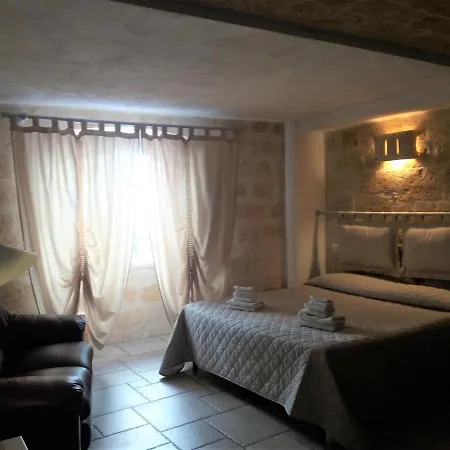 Casa Lopez Bed & Breakfast 2*
