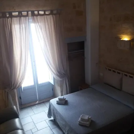 Casa Lopez Bed & Breakfast 2*