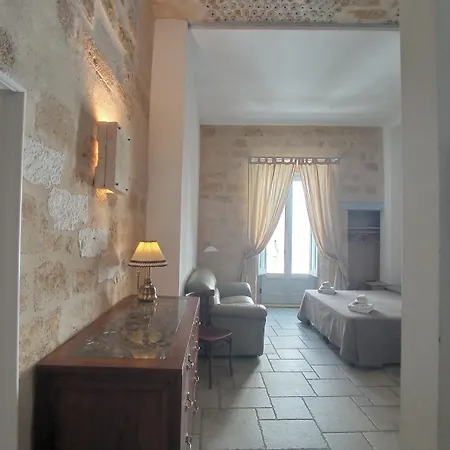 לינה וארוחת בוקר Casa Lopez בארלטה