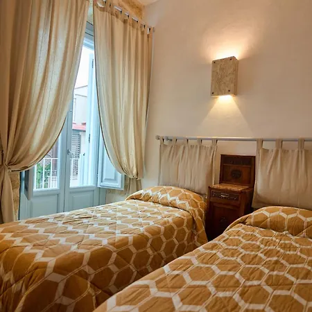 Bed and Breakfast Casa Lopez 4*