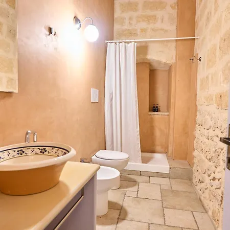Casa Lopez 4*